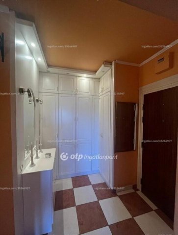 Eladó panellakás, Budapesten, XVI. kerületben 69.99 M Ft