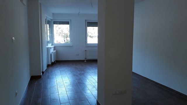 Kiadó iroda, Debrecenben 230 E Ft / hó, 2 szobás