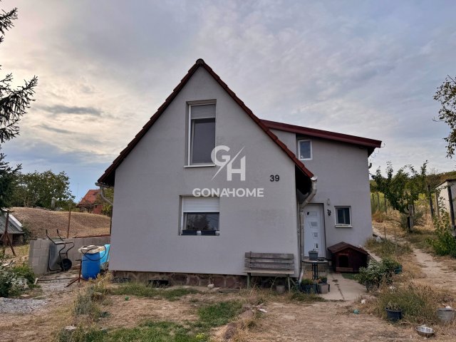 Eladó nyaraló, Balatonalmádiban 54.9 M Ft, 1+2 szobás