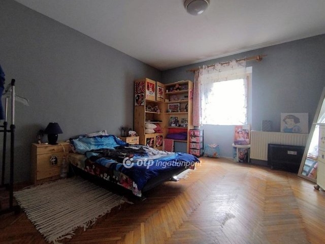 Eladó családi ház, Tamásiban 10 M Ft, 2 szobás