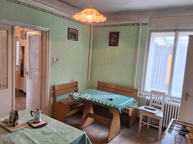 Eladó családi ház, Albertirsán 89 M Ft, 4 szobás