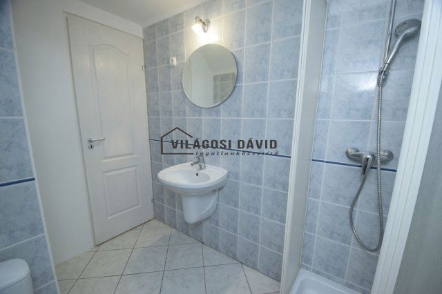 Kiadó téglalakás, albérlet, Debrecenben 170 E Ft / hó, 1 szobás