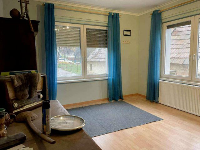 Eladó családi ház, Pilisszántón 84.9 M Ft, 4 szobás