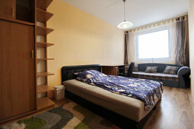 Kiadó panellakás, albérlet, Debrecenben 230 E Ft / hó, 2 szobás
