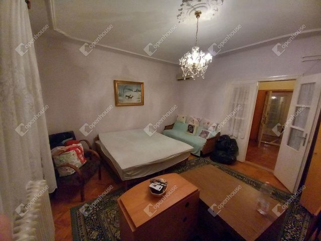 Eladó családi ház, Debrecenben 84.9 M Ft, 4 szobás