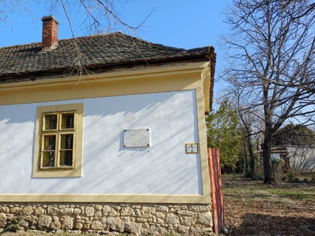 Eladó családi ház, Pécsváradon 49.9 M Ft, 5 szobás