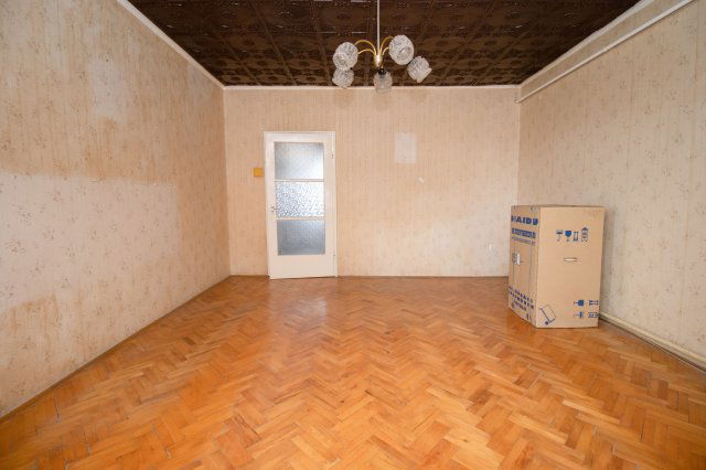 Eladó téglalakás, Ajkán, Pálma utcában 48.9 M Ft, 3 szobás