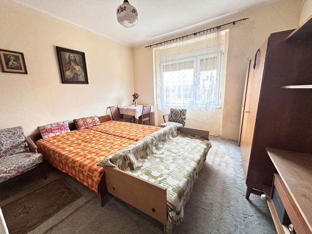 Eladó családi ház, Vasegerszegen 24 M Ft, 2 szobás