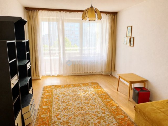 Kiadó panellakás, albérlet, XI. kerületben, Gazdagréti téren