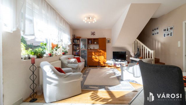 Eladó sorház, Siófokon 99.5 M Ft, 4+2 szobás