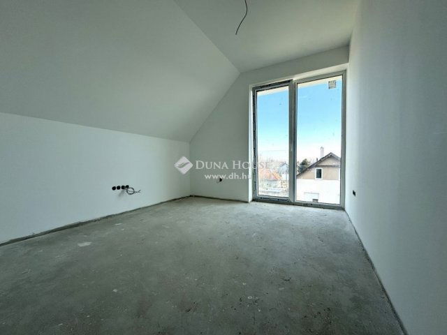 Eladó családi ház, Győrött 125 M Ft, 4 szobás