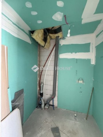 Eladó ikerház, Budapesten, XVIII. kerületben 140 M Ft, 5 szobás