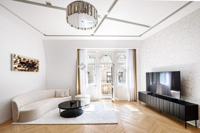 Eladó téglalakás, Budapesten, V. kerületben 280 M Ft, 3 szobás