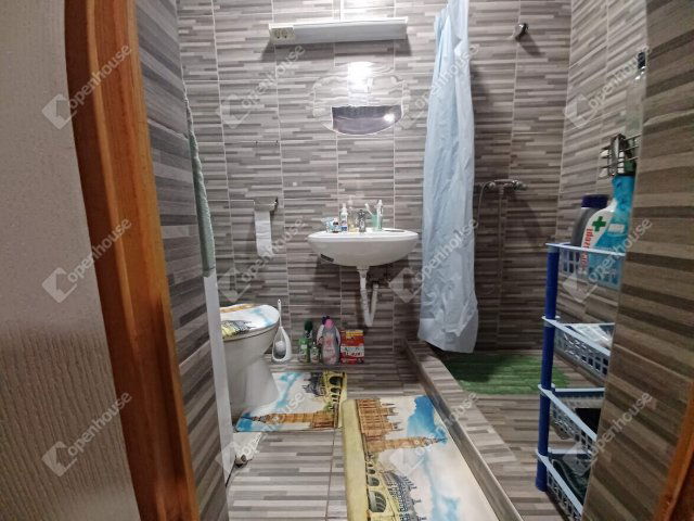 Eladó téglalakás, Debrecenben 35 M Ft, 1 szobás