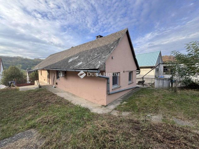 Eladó családi ház, Magyarsarlóson 17.49 M Ft, 1 szobás