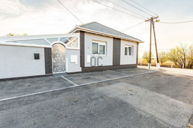 Eladó családi ház, Ferencszálláson 120 M Ft, 5 szobás