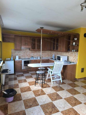 Eladó családi ház, Tiszaföldváron 45 M Ft, 3 szobás