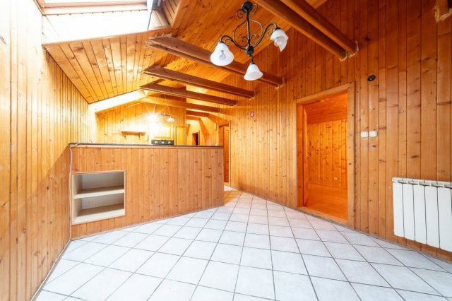 Eladó családi ház, Miskolcon 79.9 M Ft, 7 szobás