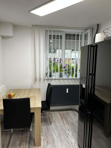 Eladó téglalakás, Komlón, Alkotmány utcában 24.5 M Ft