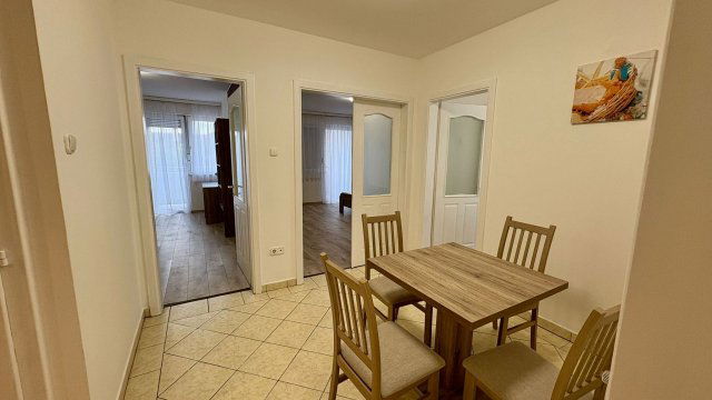 Kiadó téglalakás, albérlet, Debrecenben 270 E Ft / hó, 3 szobás