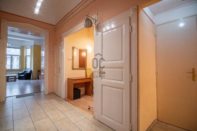 Eladó téglalakás, Budapesten, VII. kerületben 140 M Ft, 3 szobás