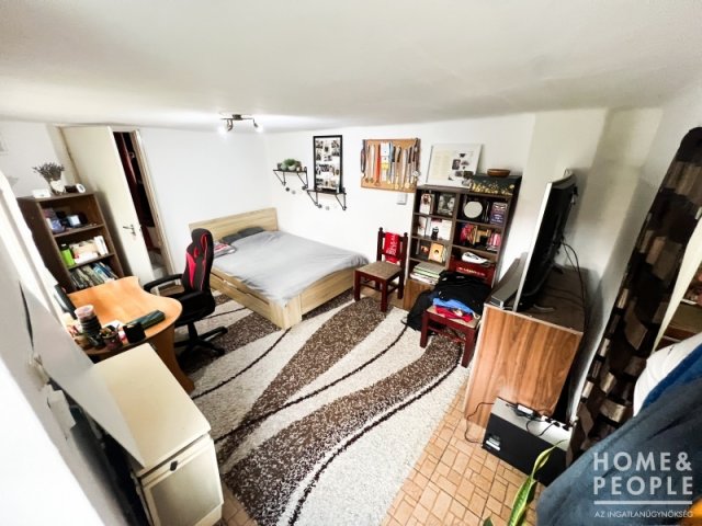 Eladó családi ház, Szegeden 83.6 M Ft, 3 szobás