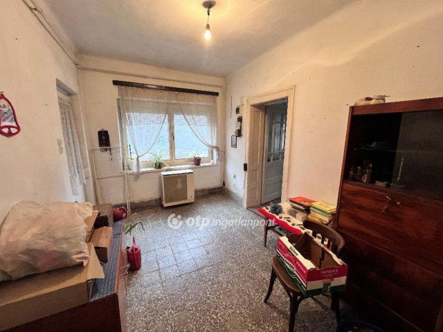 Eladó családi ház, Novajon 20 M Ft, 2 szobás