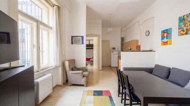 Eladó téglalakás, Budapesten, VI. kerületben 79.9 M Ft, 3 szobás