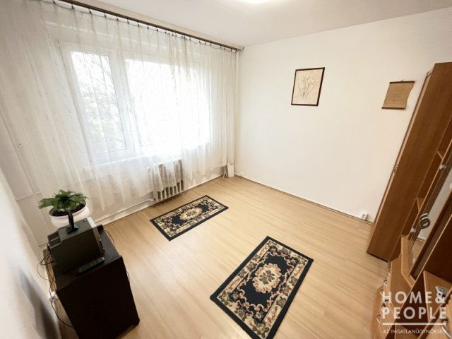 Kiadó téglalakás, albérlet, Szegeden 160 E Ft / hó, 2 szobás