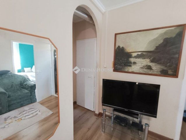 Eladó családi ház, Sükösdön 32.9 M Ft, 5 szobás