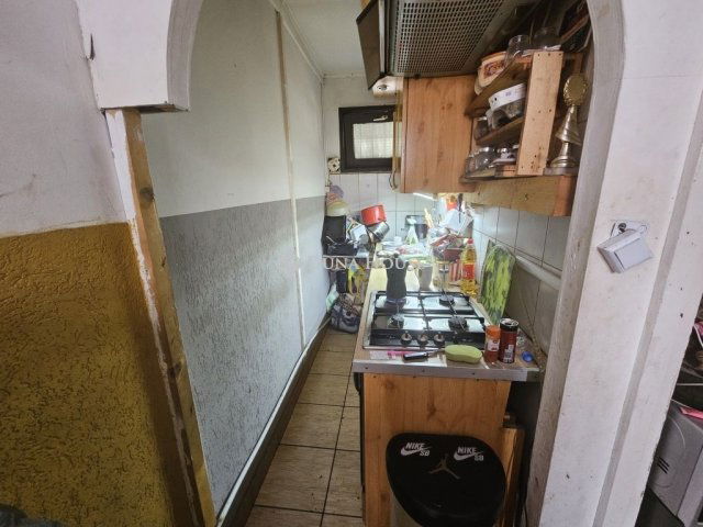 Eladó családi ház, Délegyházán 40 M Ft, 3 szobás