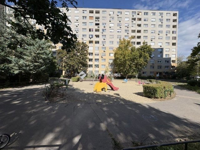 Eladó panellakás, Budapesten, IV. kerületben 72.5 M Ft, 3 szobás