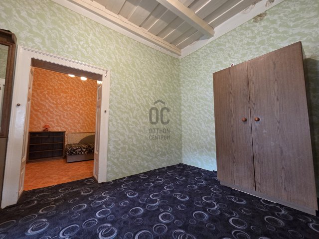 Eladó családi ház, Adácson 18.3 M Ft, 3 szobás