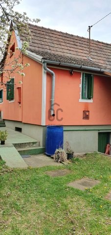 Eladó családi ház, Gödön 49 M Ft, 2 szobás