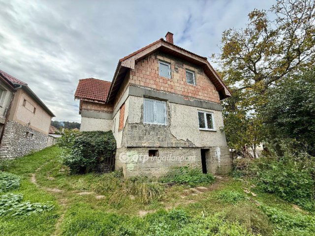 Eladó családi ház, Miskolcon 32.9 M Ft, 3+1 szobás