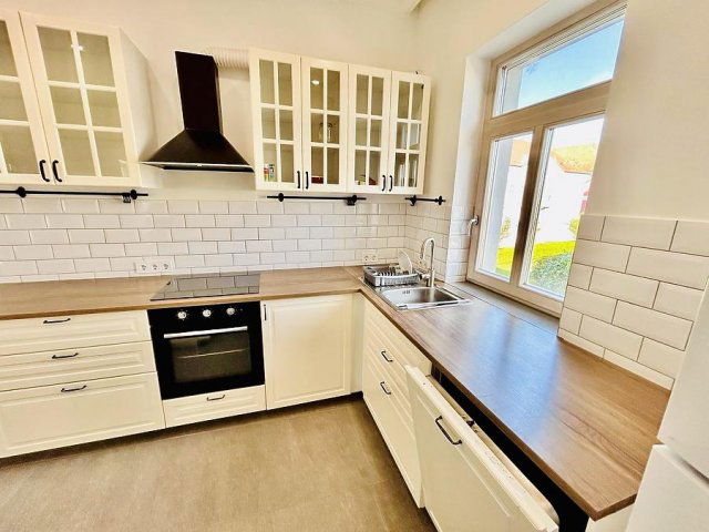 Kiadó téglalakás, albérlet, Vácon 480 E Ft / hó, 4 szobás