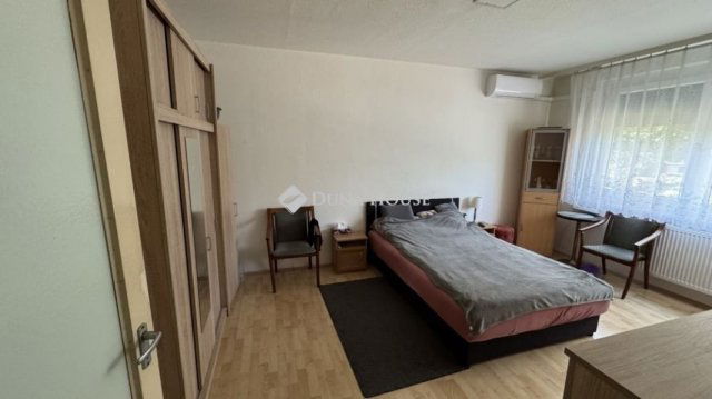 Eladó panellakás, Budapesten, XV. kerületben 53.99 M Ft