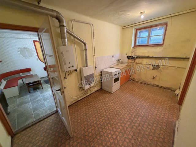 Eladó üzlethelyiség, Nagykanizsán 9.5 M Ft, 1 szobás