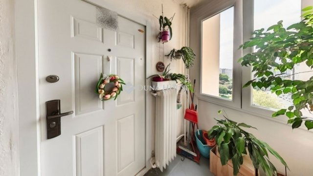 Eladó téglalakás, Budapesten, XX. kerületben 81.9 M Ft, 3 szobás