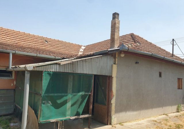 Eladó családi ház, Csorváson 6.7 M Ft, 1+1 szobás