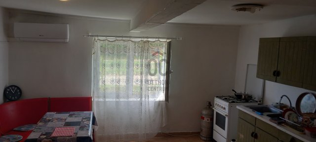 Eladó családi ház, Egyeken 7.5 M Ft, 3 szobás