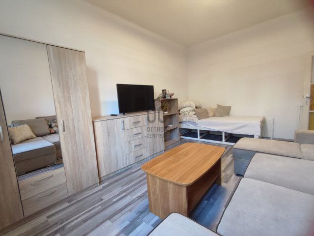 Eladó téglalakás, Bátonyterenyén 8.9 M Ft, 1 szobás