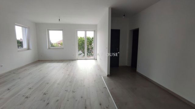 Eladó családi ház, Érden 164.8 M Ft, 4+1 szobás