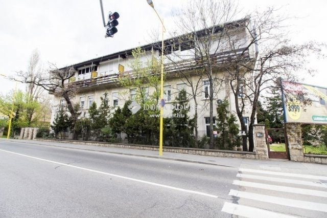 Eladó téglalakás, Budapesten, XI. kerületben 49.9 M Ft, 1 szobás