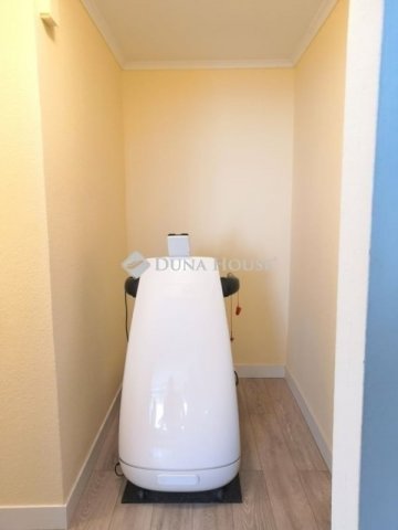 Eladó panellakás, Budapesten, XX. kerületben 66 M Ft, 2 szobás