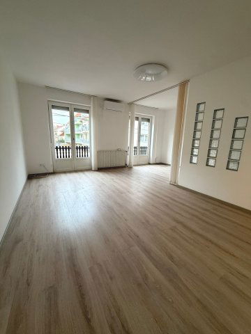 Eladó téglalakás, Szegeden, Ács utcában 69.9 M Ft, 2 szobás