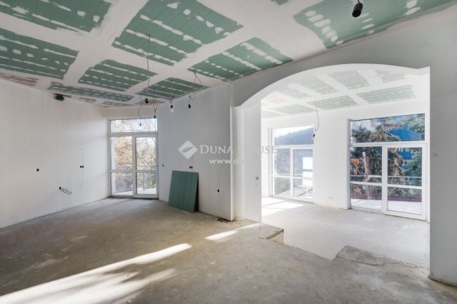 Eladó családi ház, Budapesten, XII. kerületben 847 M Ft