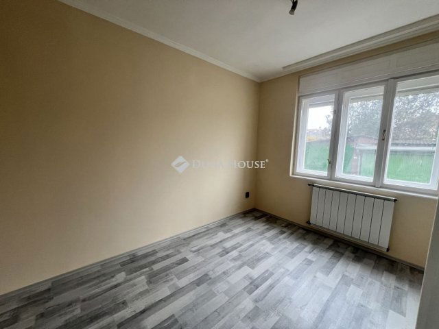 Eladó téglalakás, Budapesten, XX. kerületben 63.9 M Ft, 2 szobás