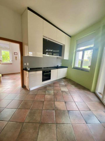 Eladó családi ház, Szombathelyen 150 M Ft, 3+3 szobás