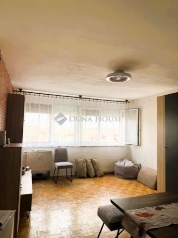 Eladó panellakás, Budapesten, XIV. kerületben 63.5 M Ft, 2 szobás